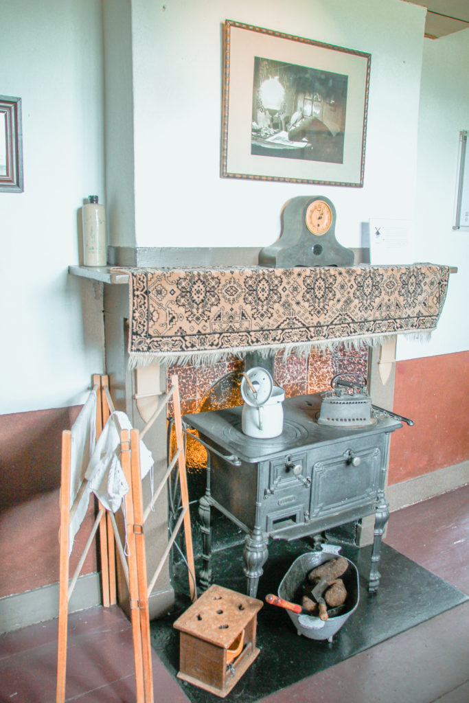 kinderdijk windmill room