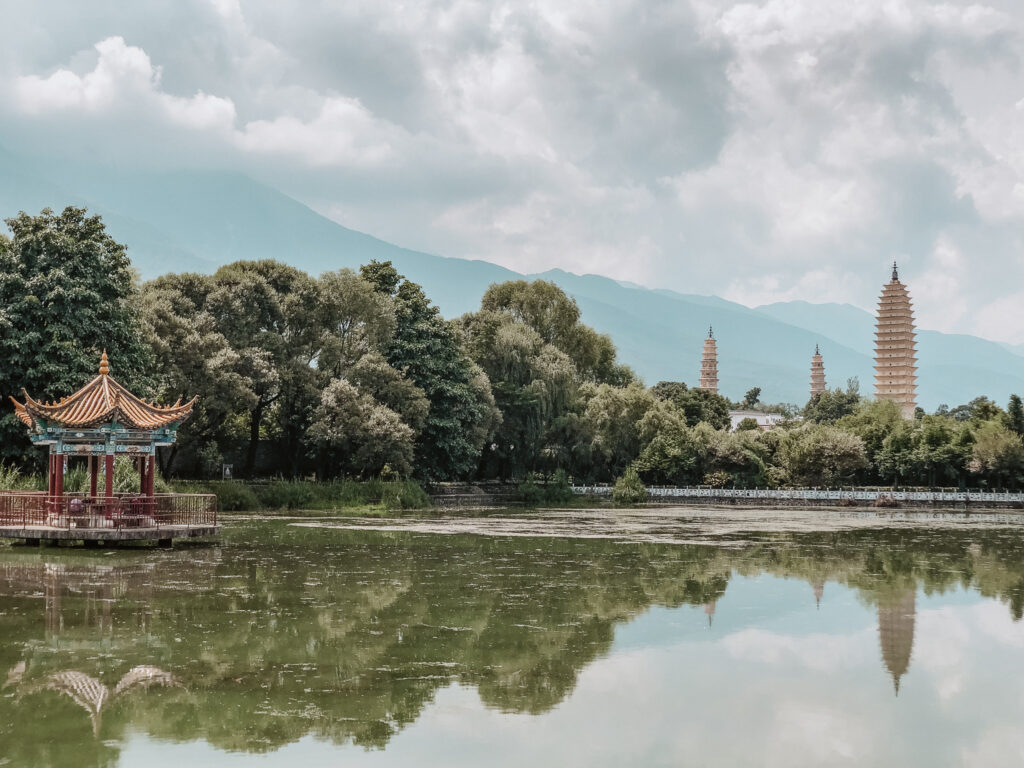 Chongsheng Temple park